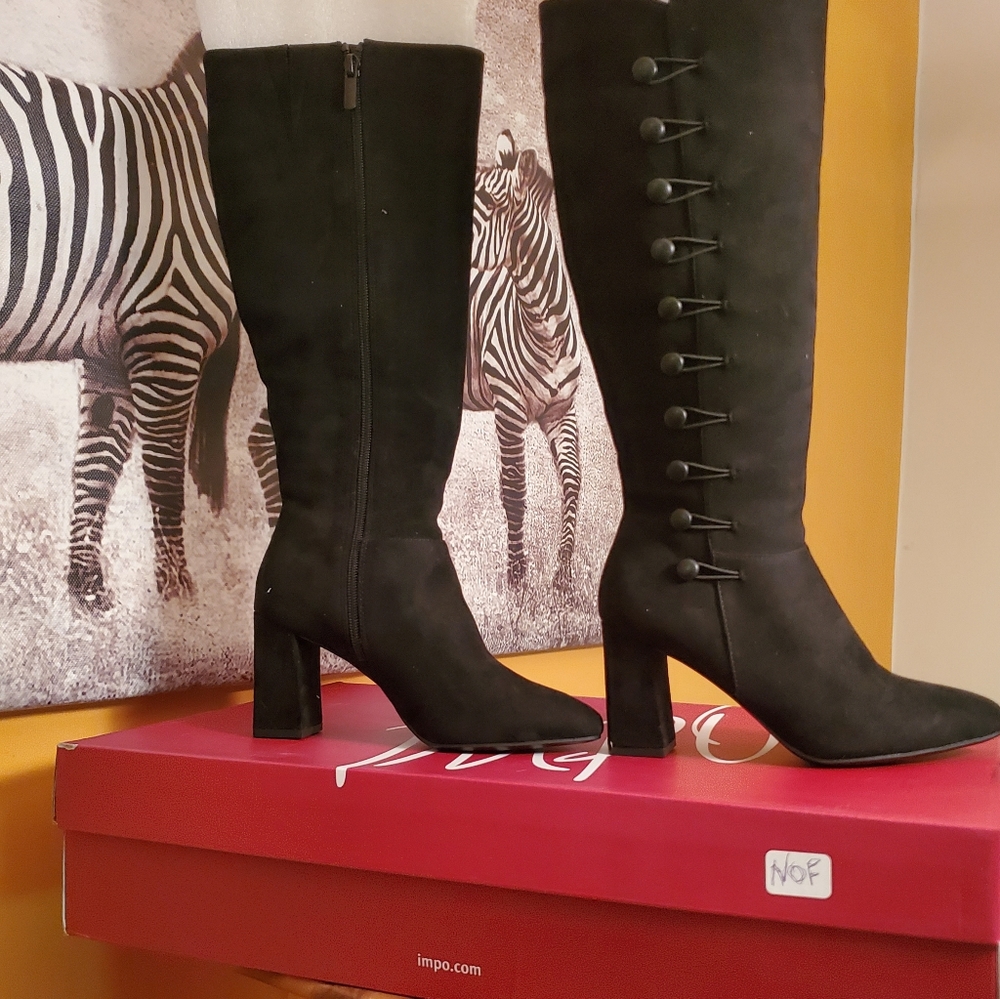 Boots - Picture 2 of 3